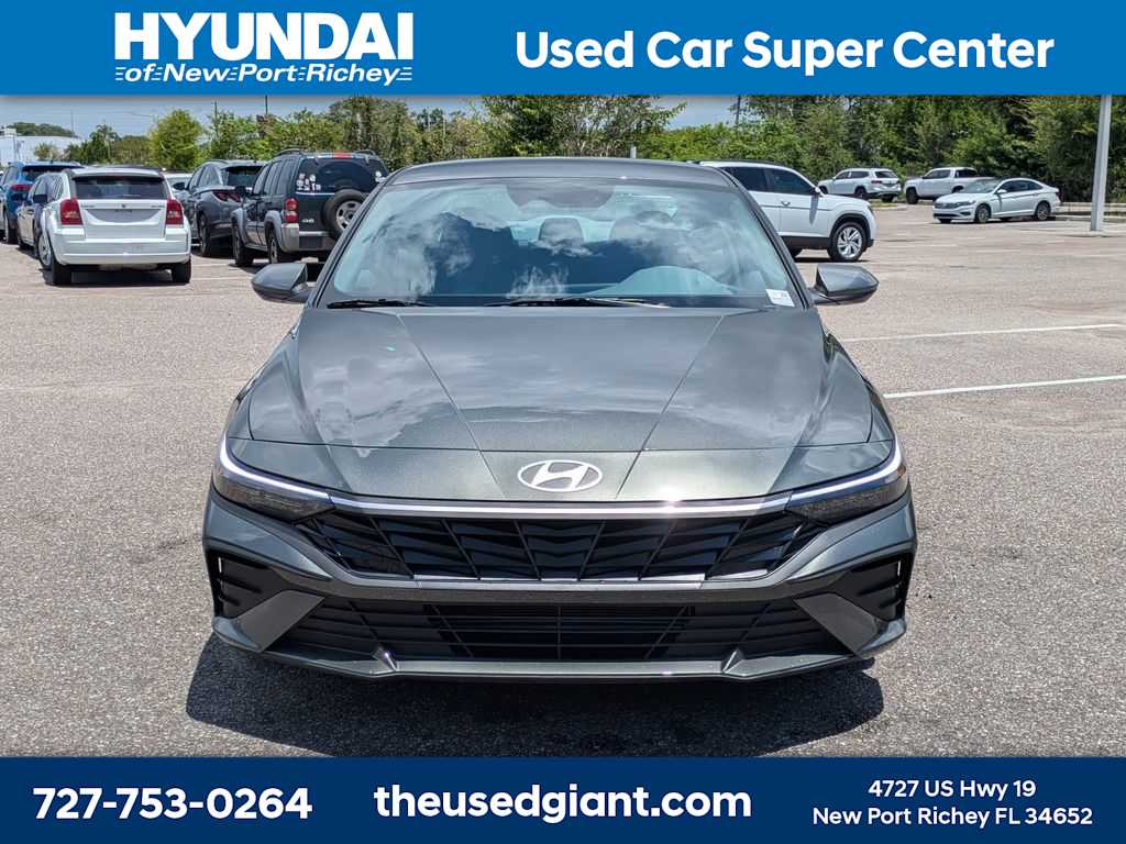 Thumbnail: 2025 Hyundai Elantra - 8
