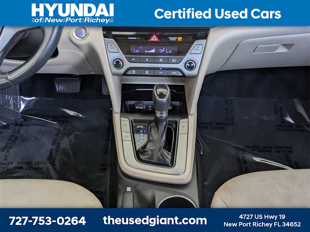 Thumbnail: 2017 Hyundai Elantra - 18