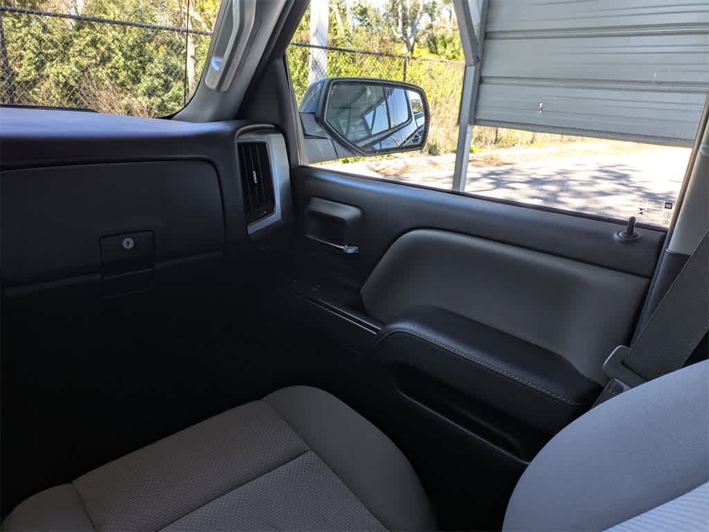 Thumbnail: 2016 Chevrolet Silverado 1500 - 18