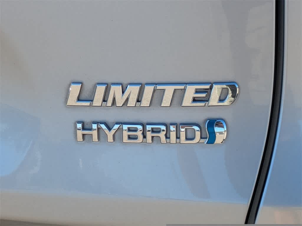 Thumbnail: 2019 Toyota RAV4 - 15