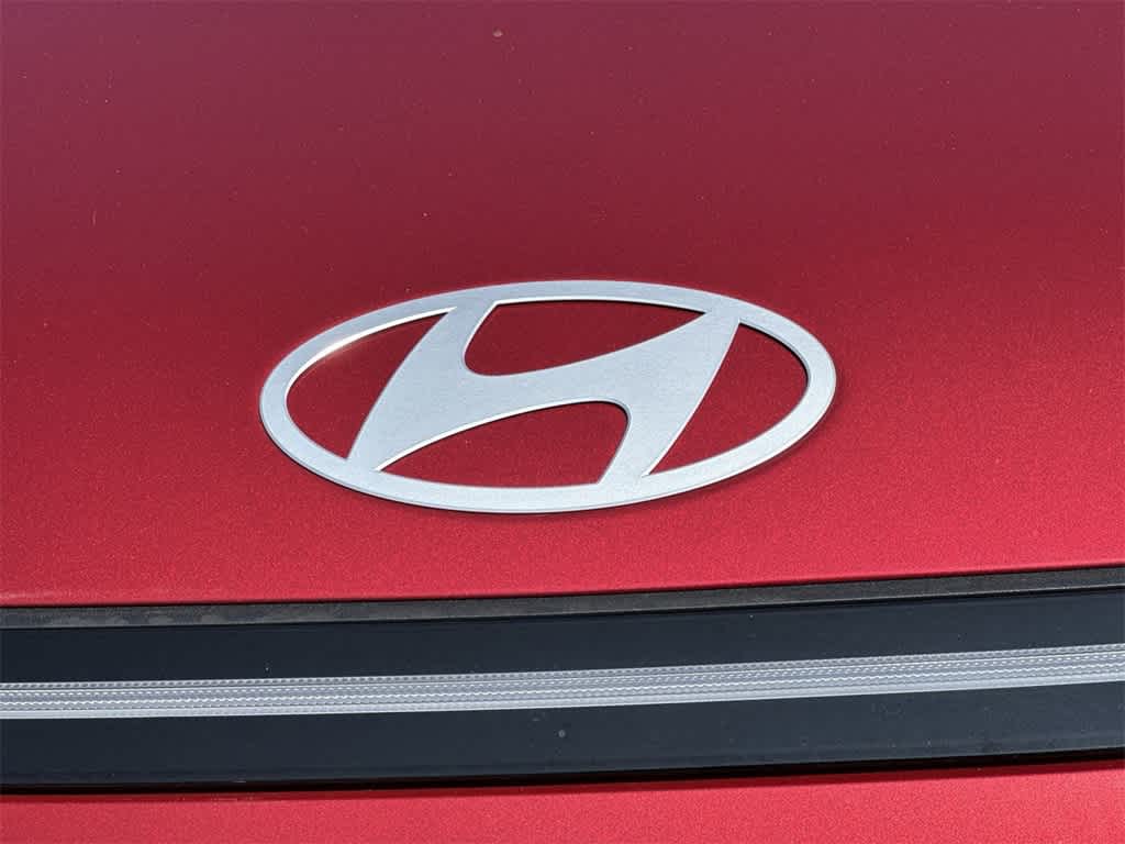 2025 Hyundai Kona SEL 10