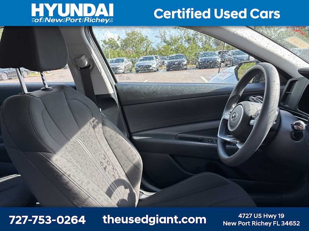 2022 Hyundai Elantra SEL 7