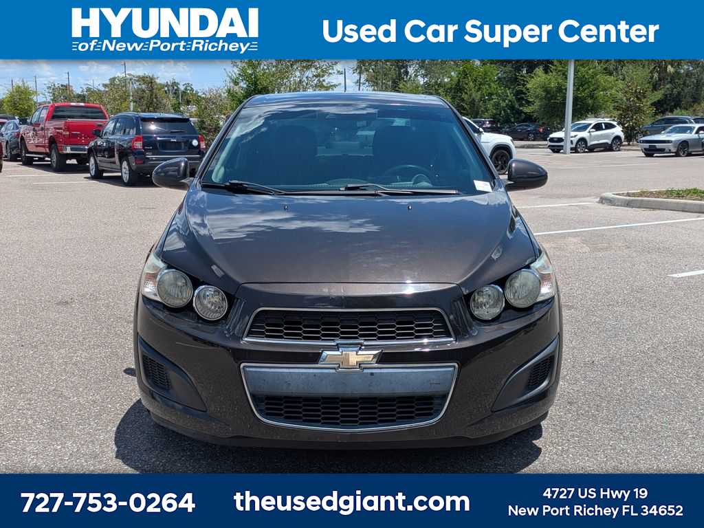 Thumbnail: 2016 Chevrolet Sonic - 8