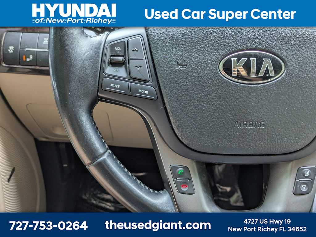 Thumbnail: 2015 Kia Sorento - 36