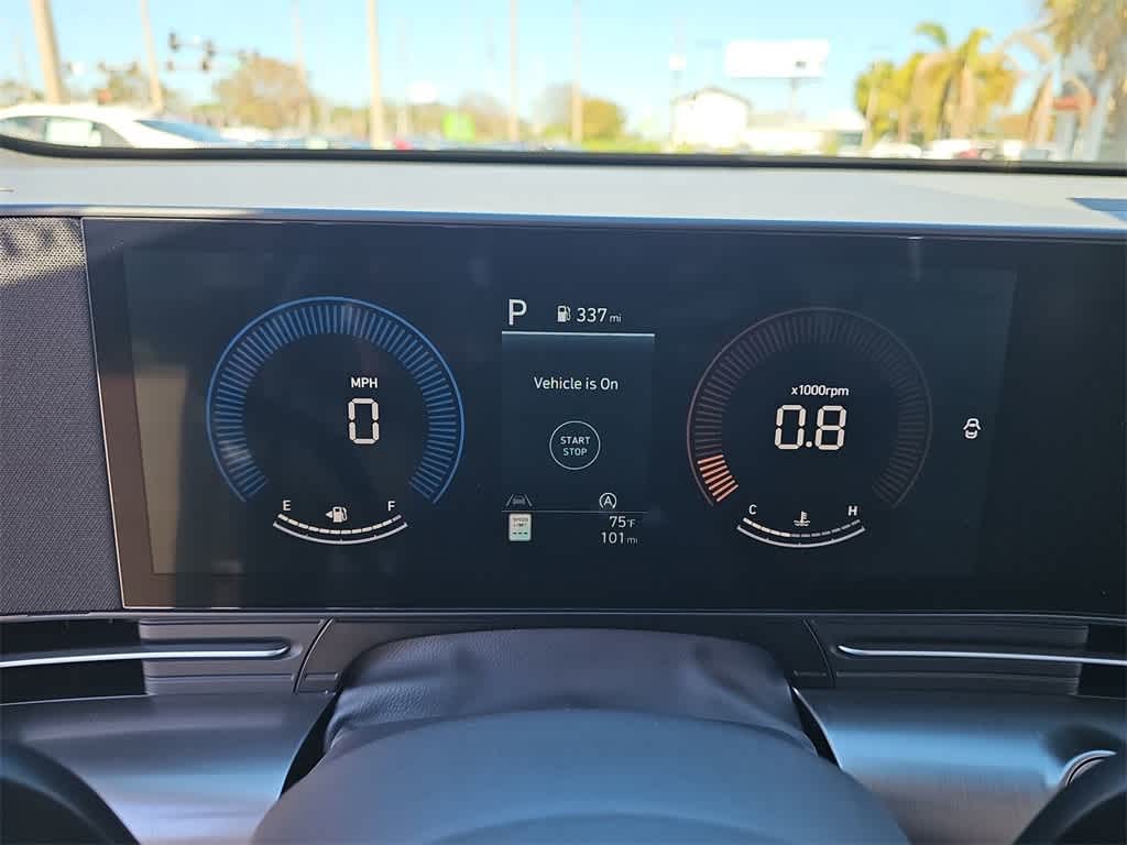 2025 Hyundai Kona SE 30