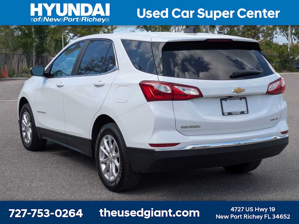 Thumbnail: 2021 Chevrolet Equinox - 3