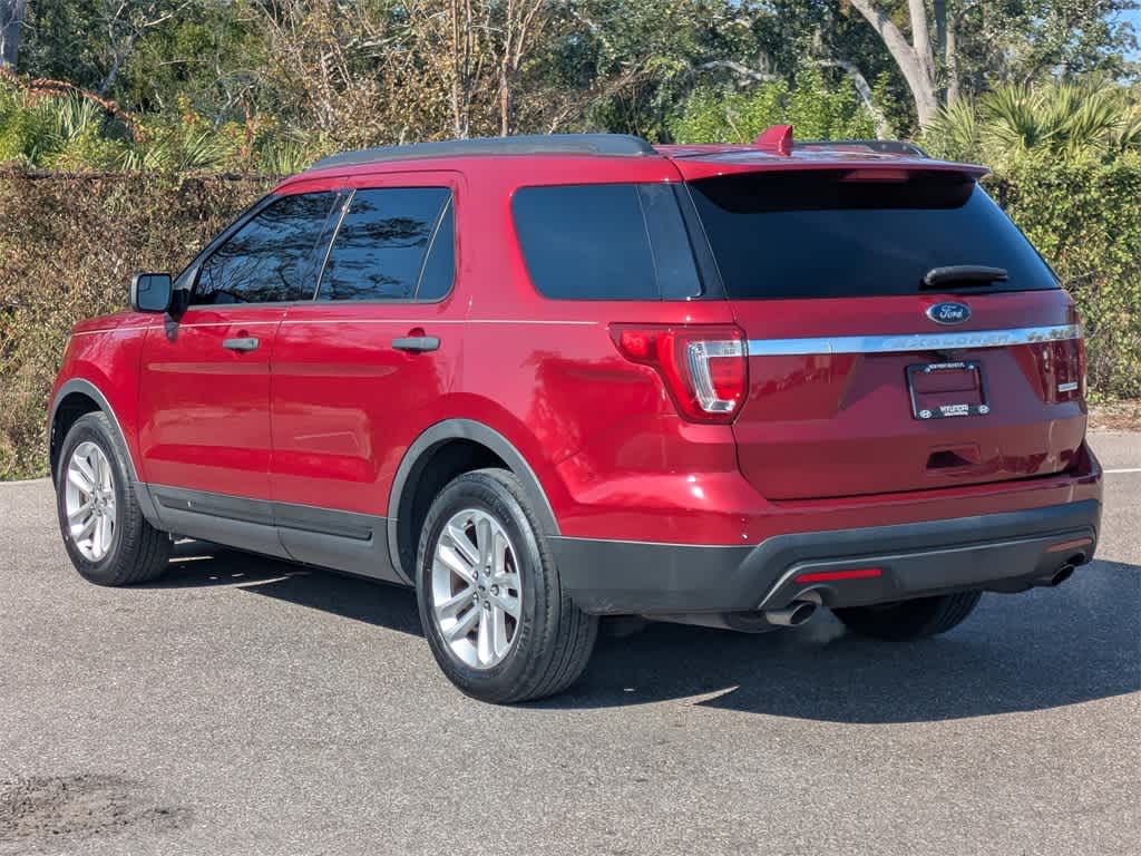 Thumbnail: 2017 Ford Explorer - 3