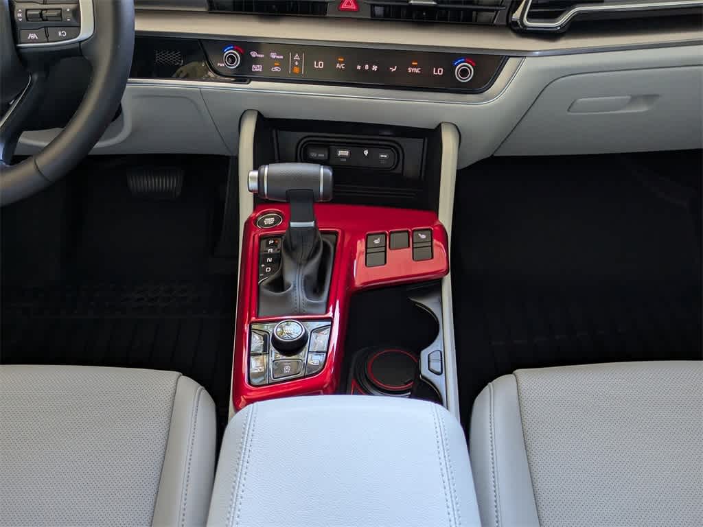 Thumbnail: 2025 Kia Sportage - 21