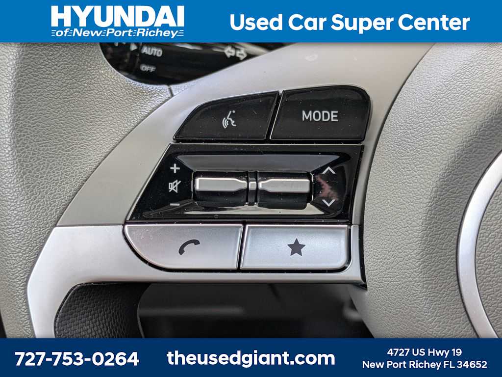 Thumbnail: 2025 Hyundai Elantra - 25