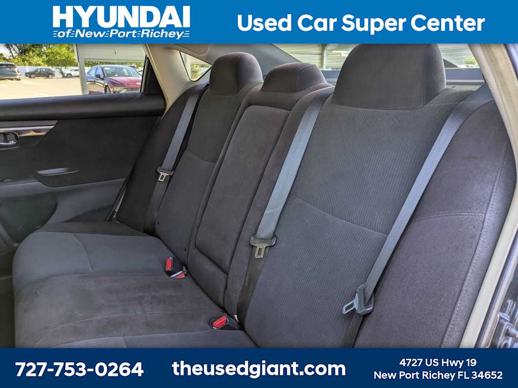 Thumbnail: 2013 Nissan Altima - 13