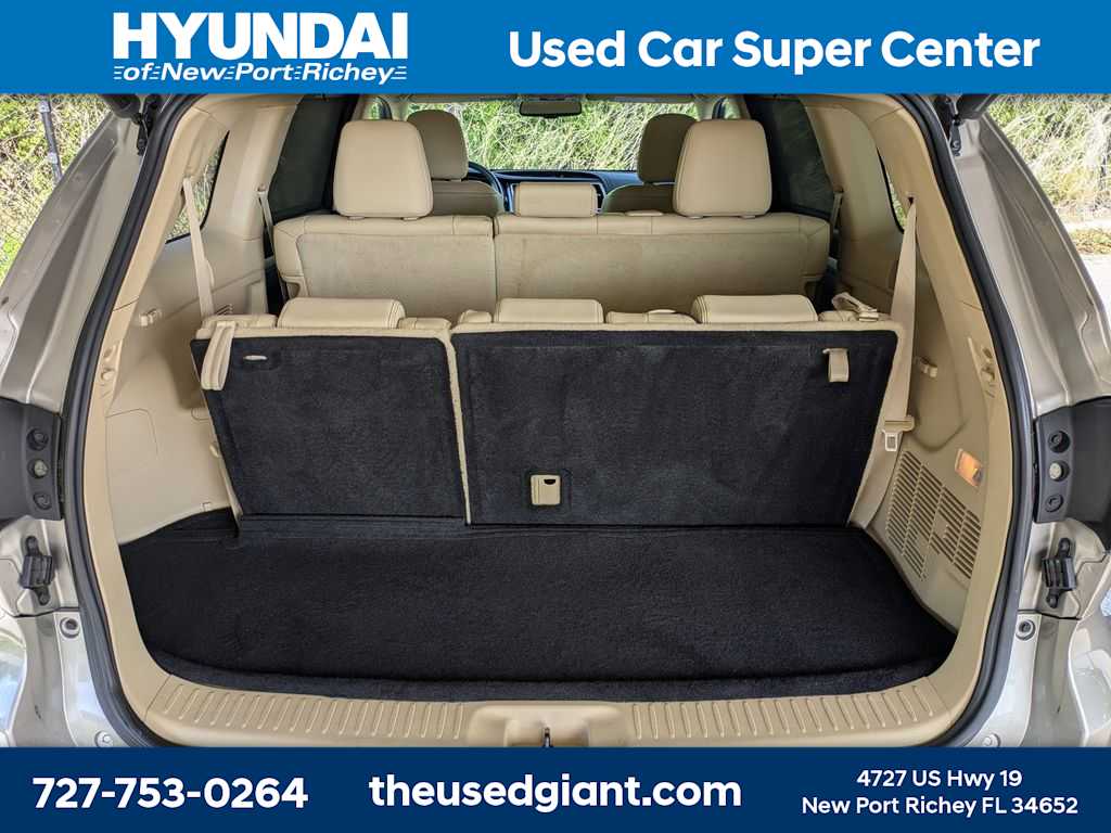 Thumbnail: 2016 Toyota Highlander - 12