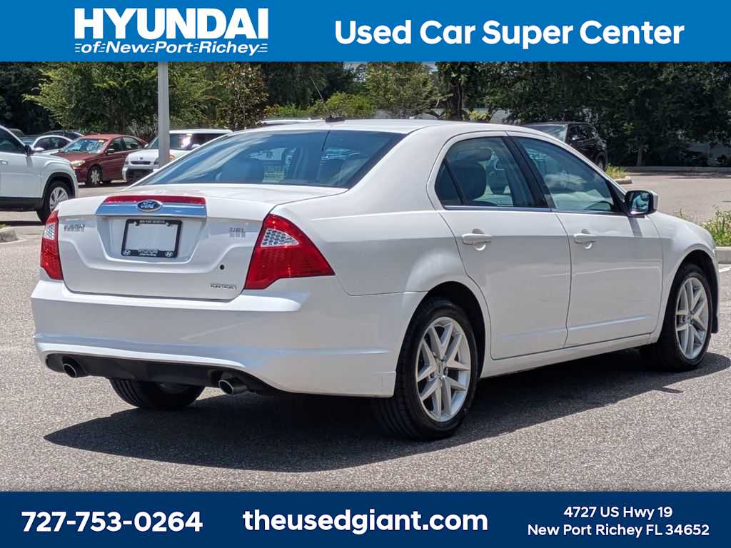 Thumbnail: 2011 Ford Fusion - 5