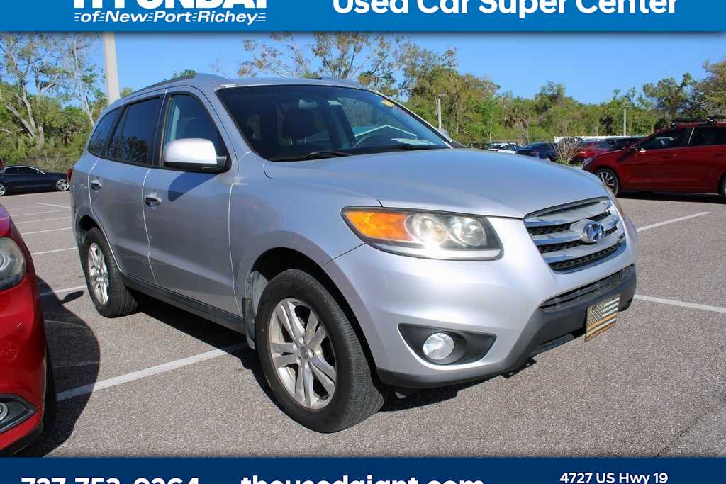Thumbnail: 2012 Hyundai Santa Fe - 4