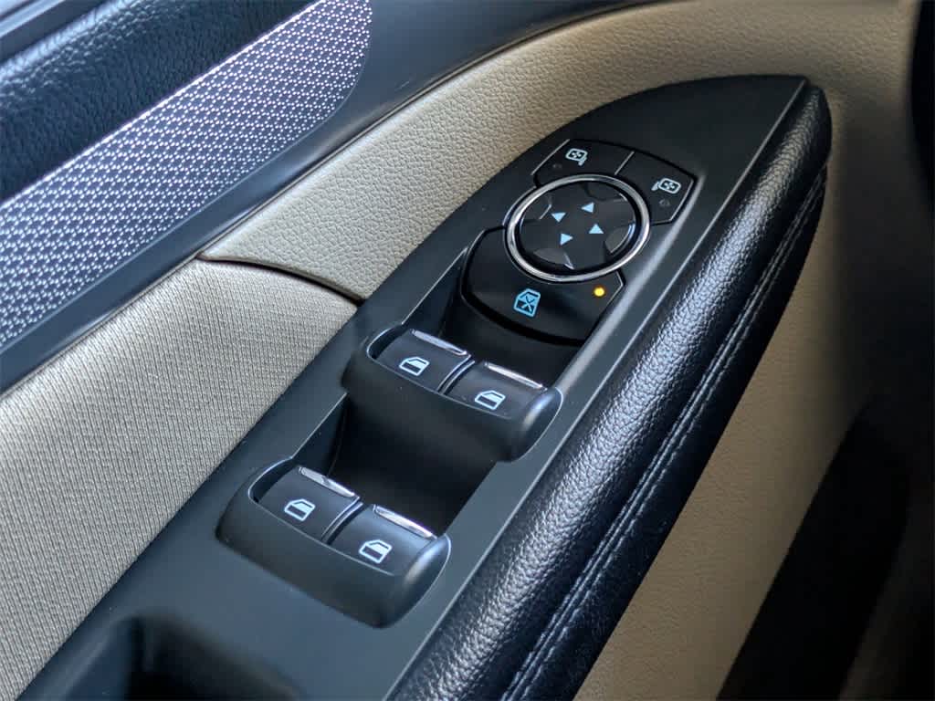 Thumbnail: 2017 Ford Explorer - 27