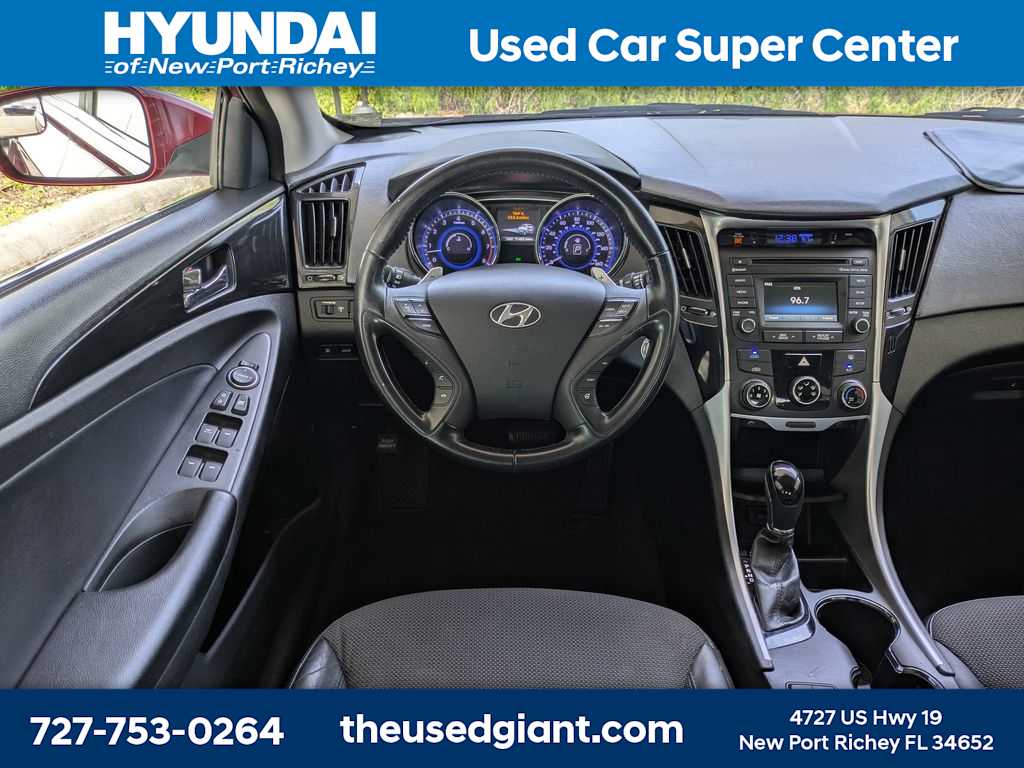 Thumbnail: 2014 Hyundai Sonata - 15