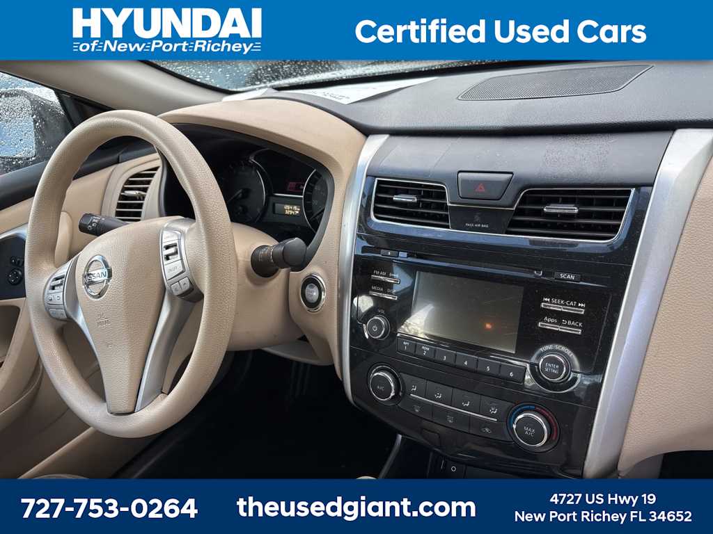 2015 Nissan Altima S 7