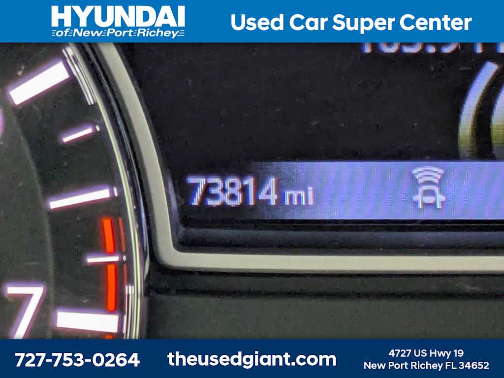 Thumbnail: 2020 Nissan Pathfinder - 33