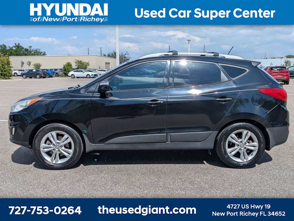 Thumbnail: 2013 Hyundai Tucson - 2