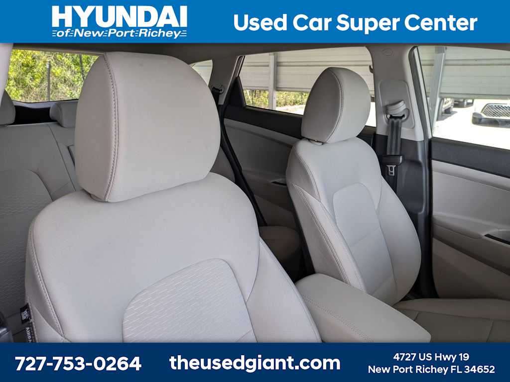 Thumbnail: 2021 Hyundai Tucson - 6