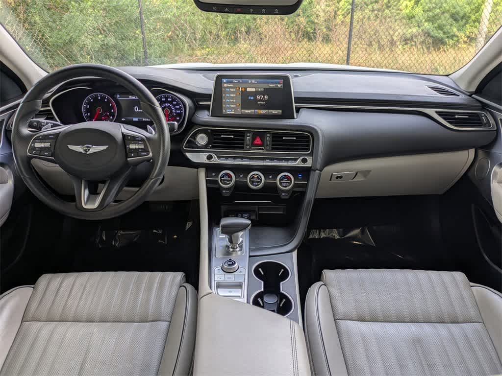 Thumbnail: 2020 Genesis G70 - 17