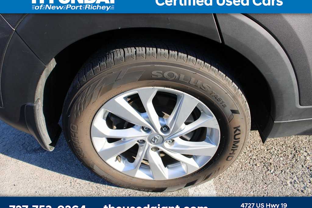 Thumbnail: 2020 Hyundai Tucson - 6