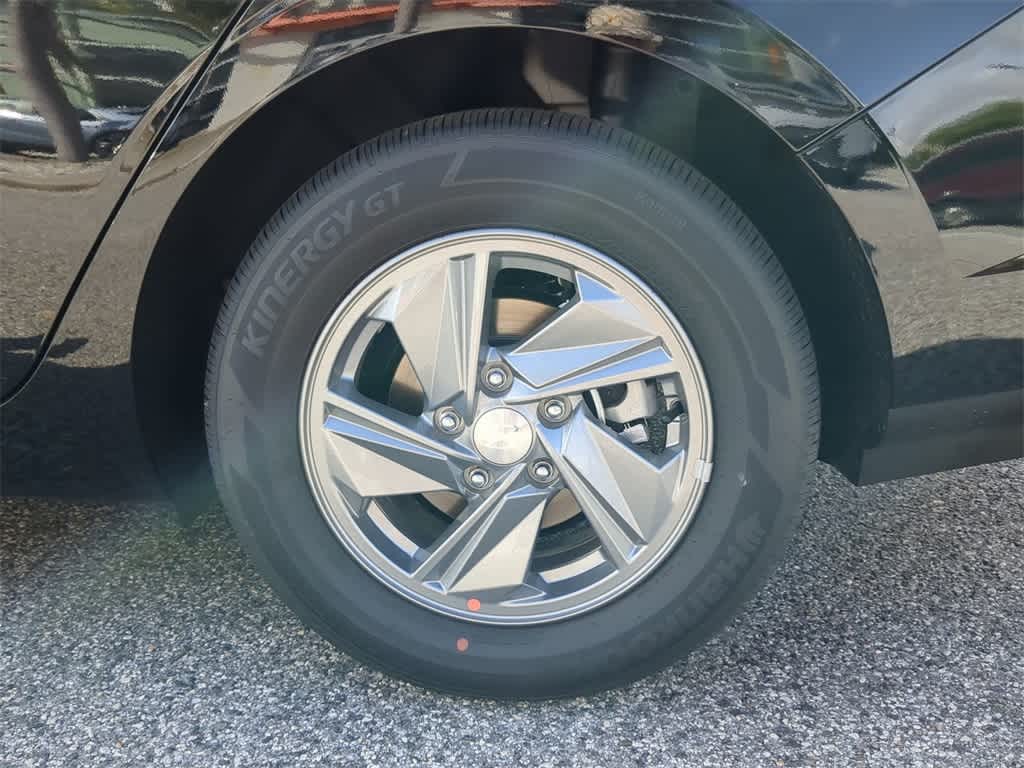 Thumbnail: 2026 Hyundai Elantra - 13