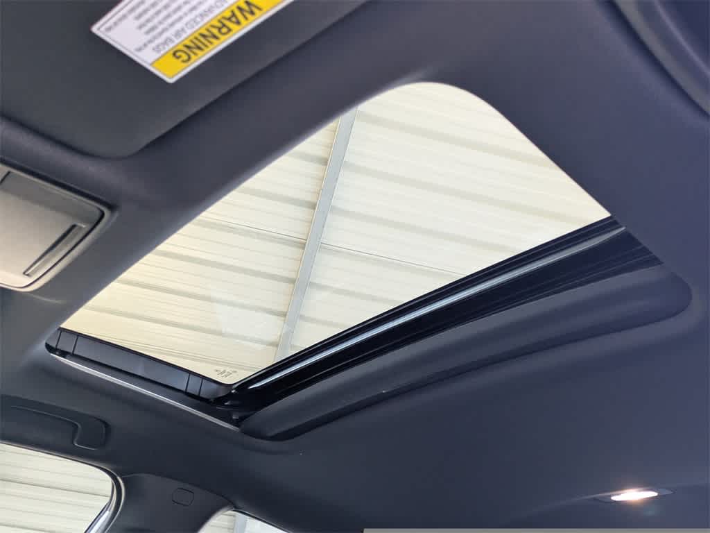 Thumbnail: 2023 Acura Integra - 21