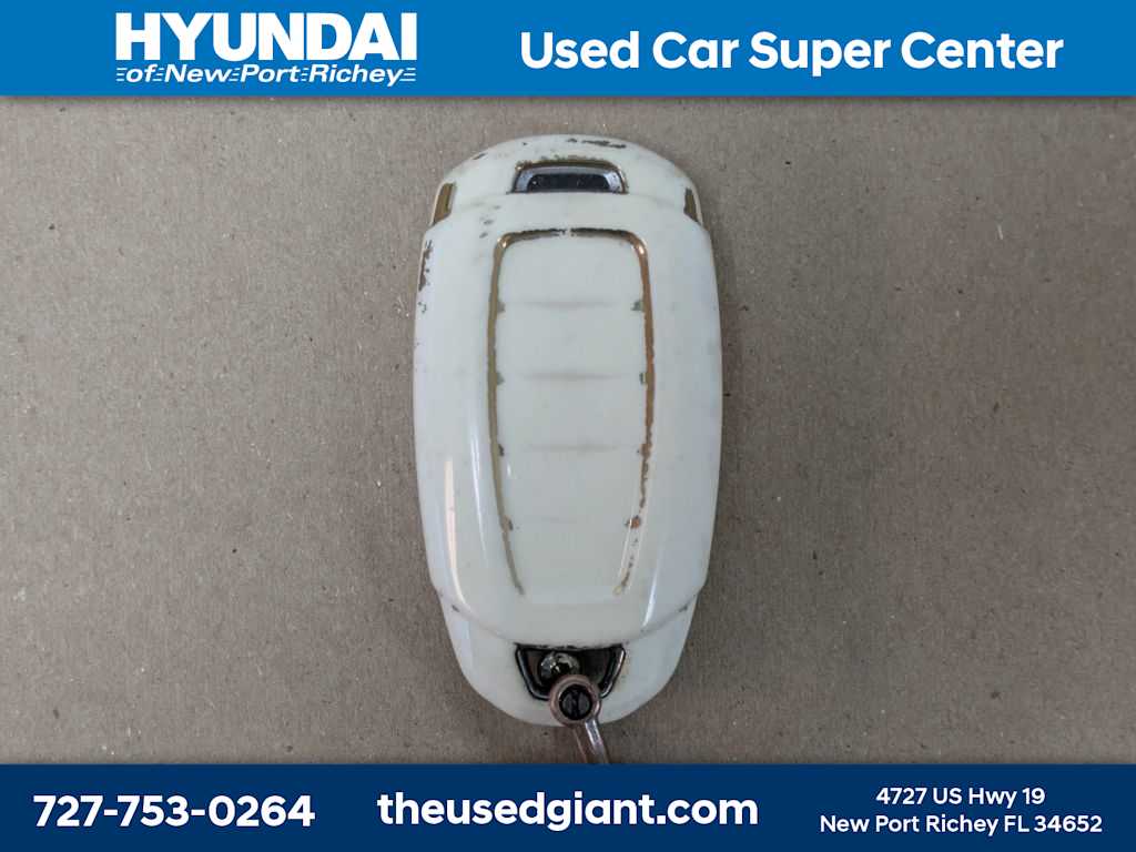 Thumbnail: 2022 Hyundai Elantra - 37