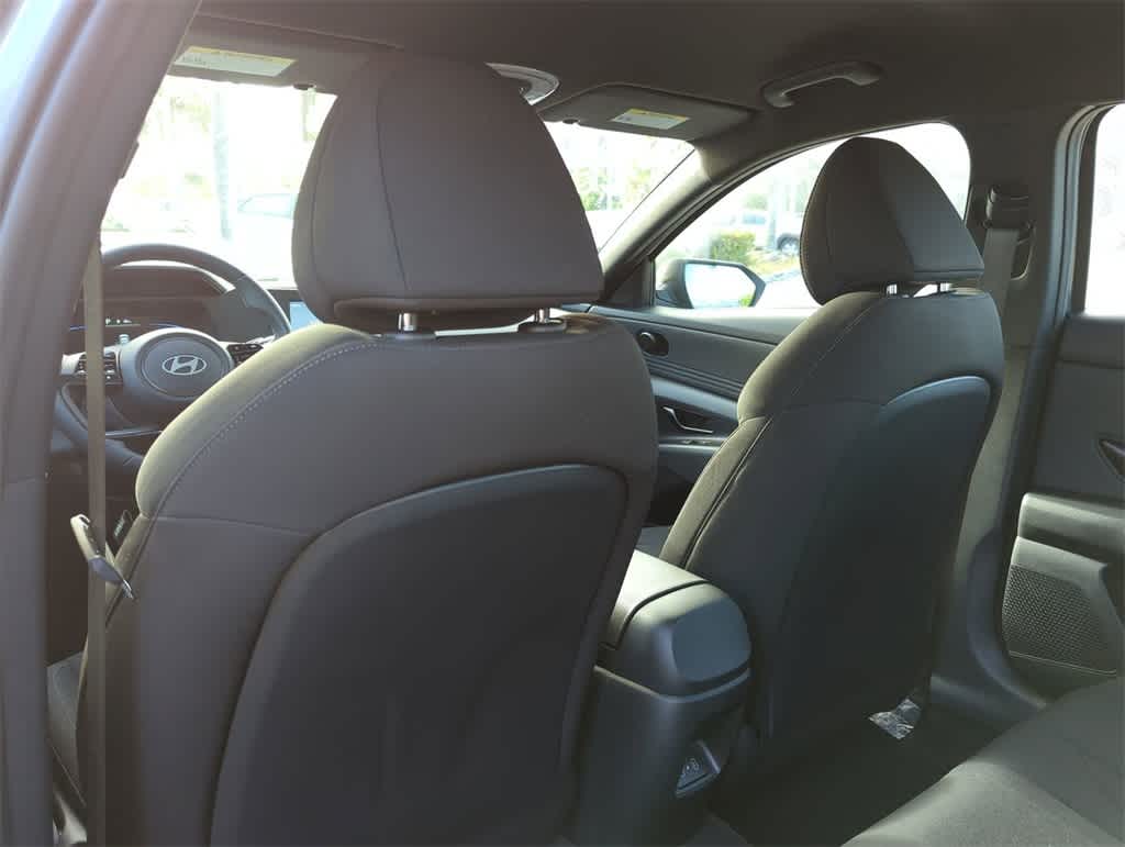 Thumbnail: 2026 Hyundai Elantra - 19