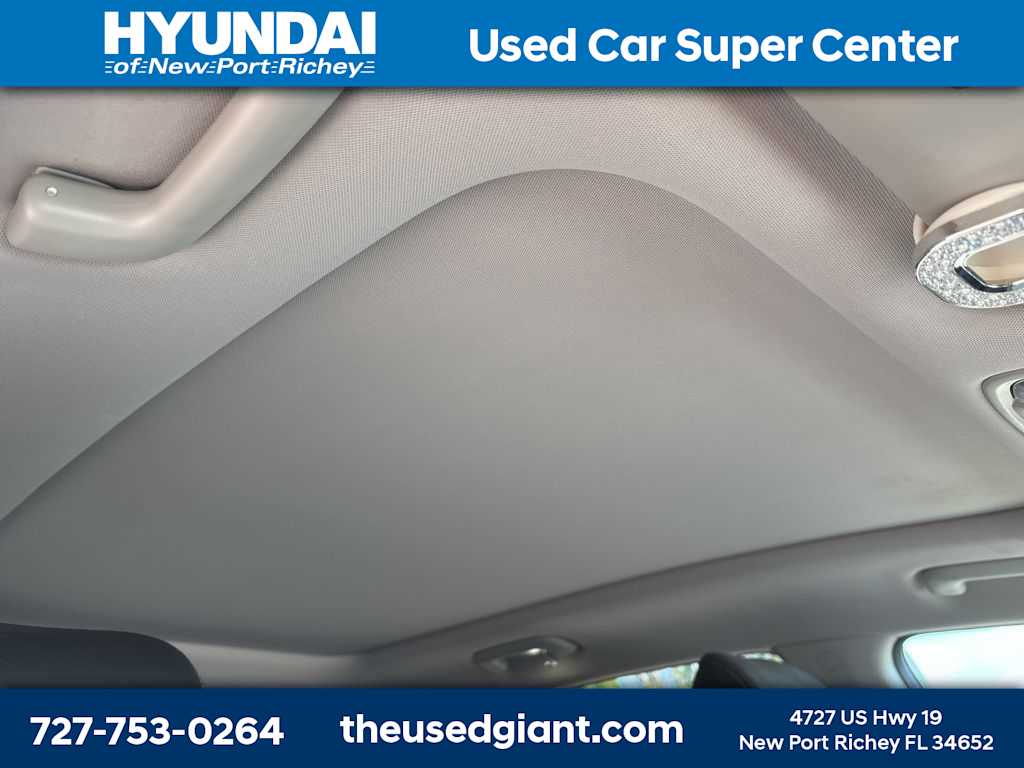 Thumbnail: 2017 Kia Sportage - 9