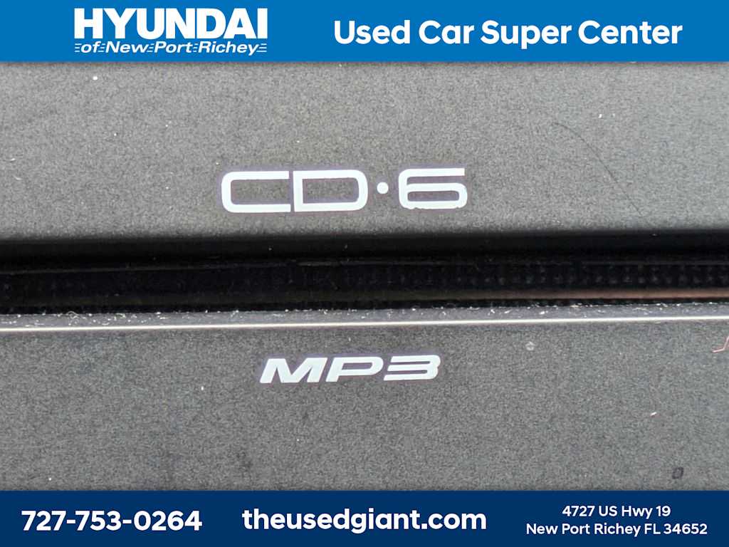 Thumbnail: 2007 Ford Focus - 19