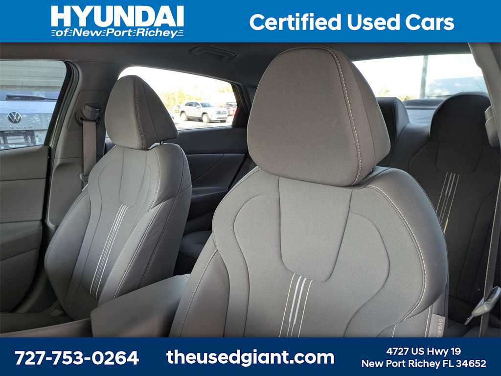 Thumbnail: 2024 Hyundai Elantra - 7