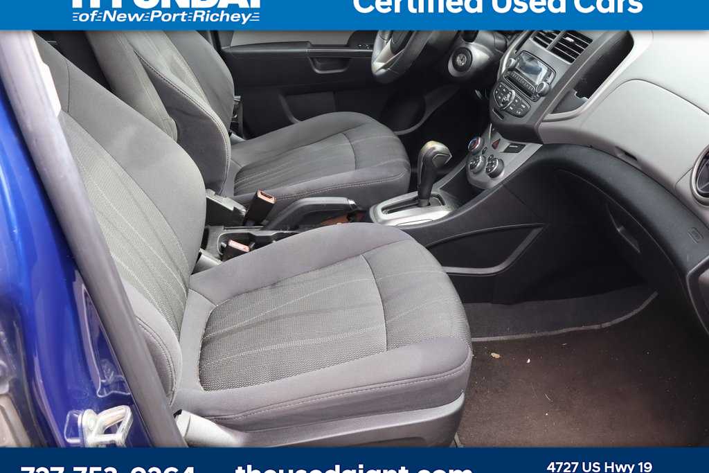 2014 Chevrolet Sonic LT 6