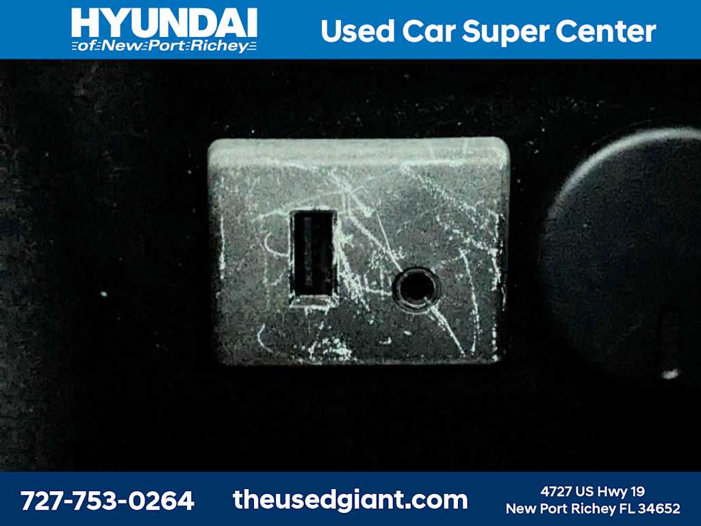 Thumbnail: 2015 Cadillac SRX - 29