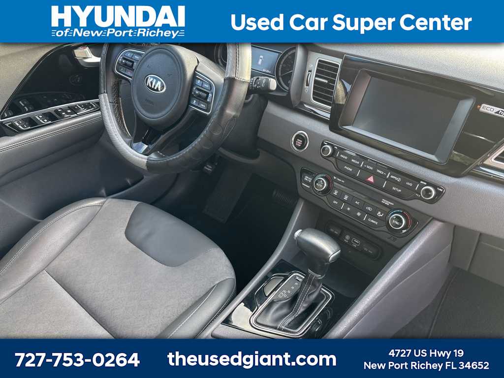 Thumbnail: 2018 Kia Niro - 7