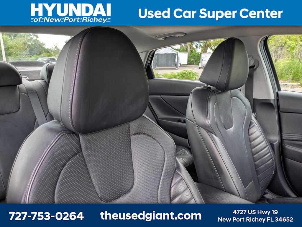 Thumbnail: 2023 Hyundai Elantra - 6