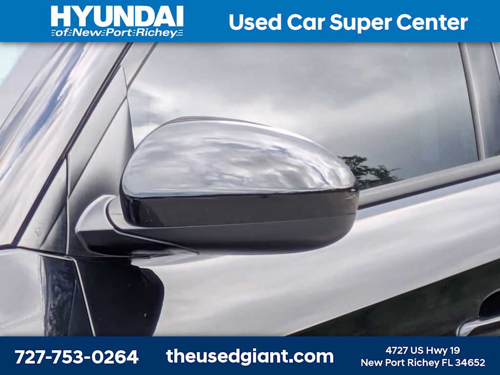 Thumbnail: 2021 Hyundai Tucson - 11