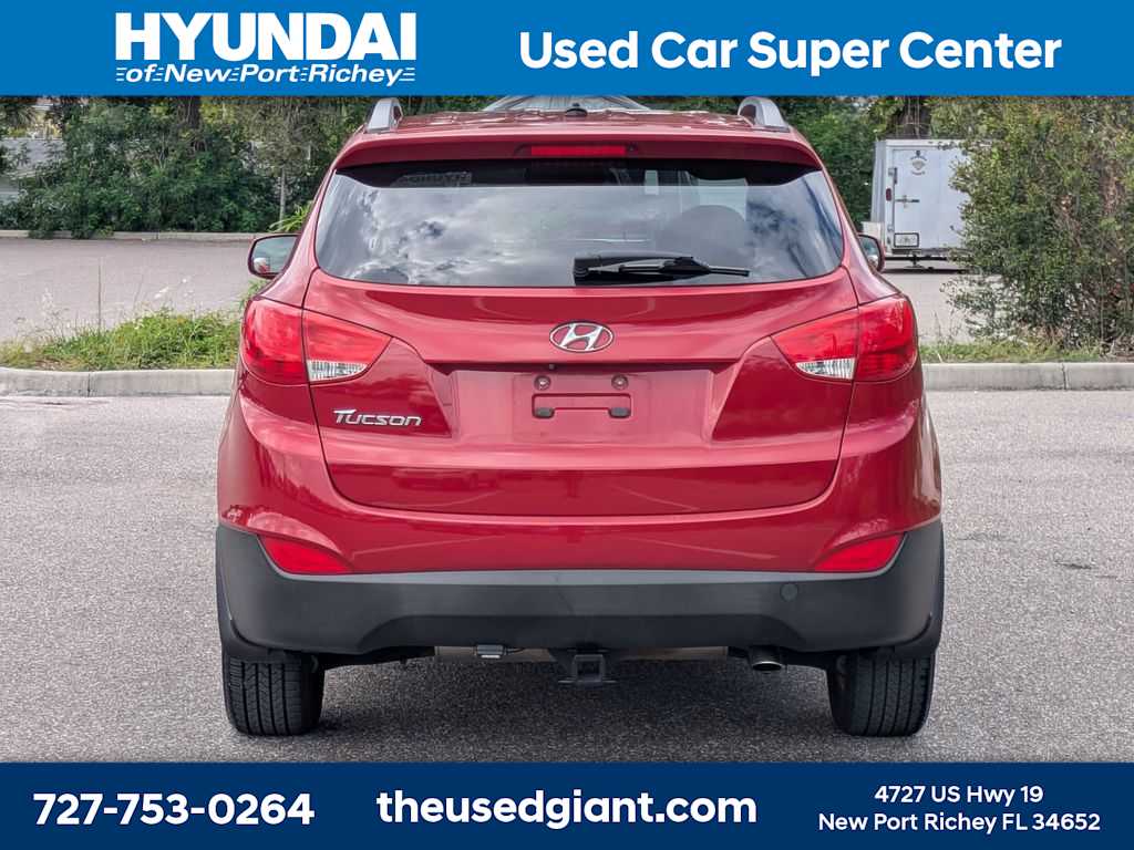 Thumbnail: 2015 Hyundai Tucson - 4