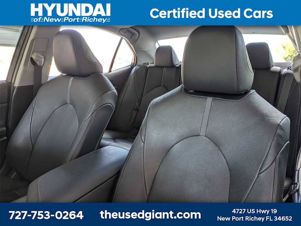 Thumbnail: 2022 Toyota Camry - 7