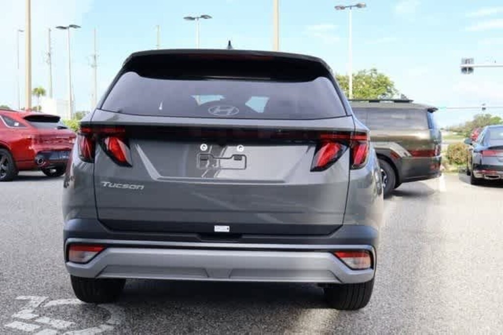 New 2025 Hyundai Tucson SEL SUV