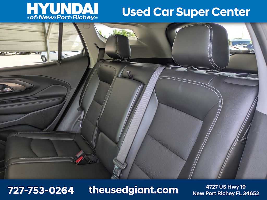 Thumbnail: 2022 GMC Terrain - 16