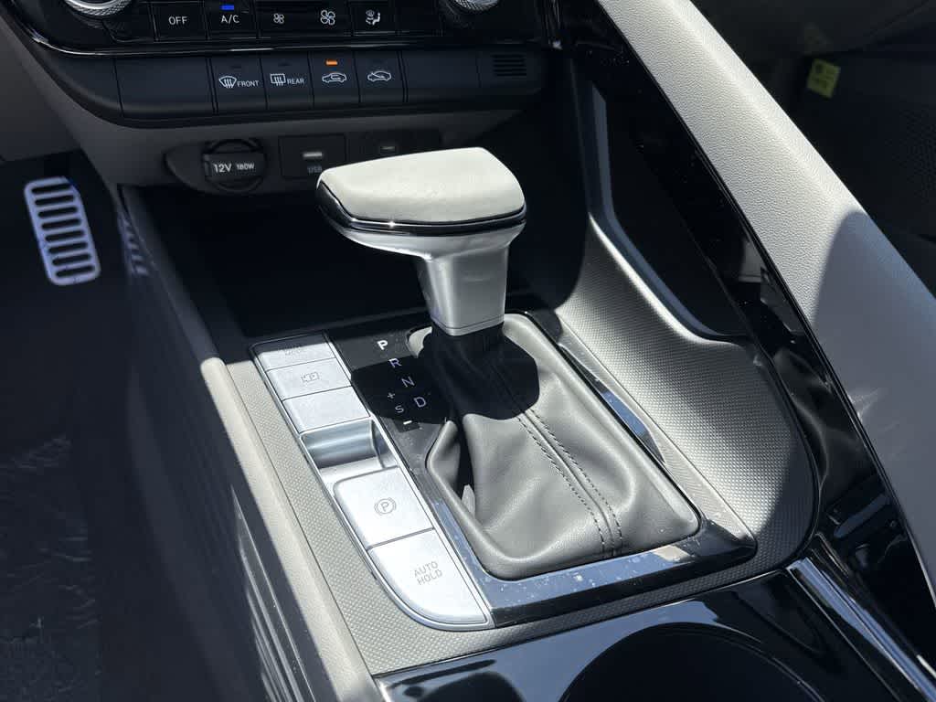 Thumbnail: 2025 Hyundai Elantra - 31