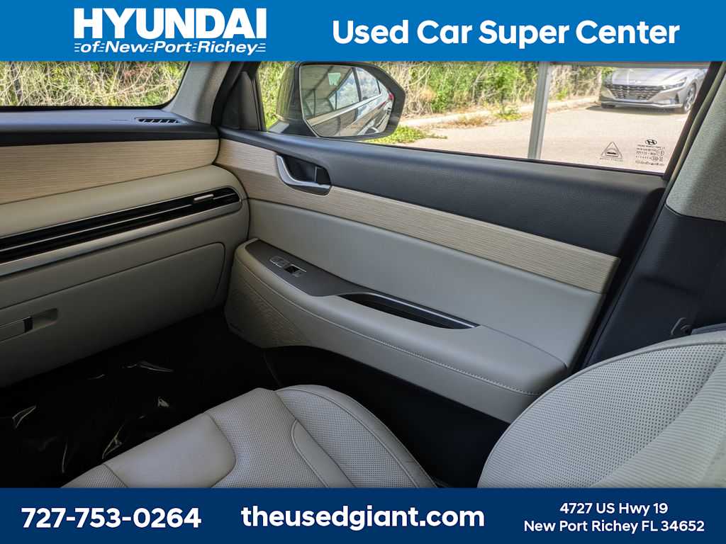 Thumbnail: 2023 Hyundai Palisade - 24