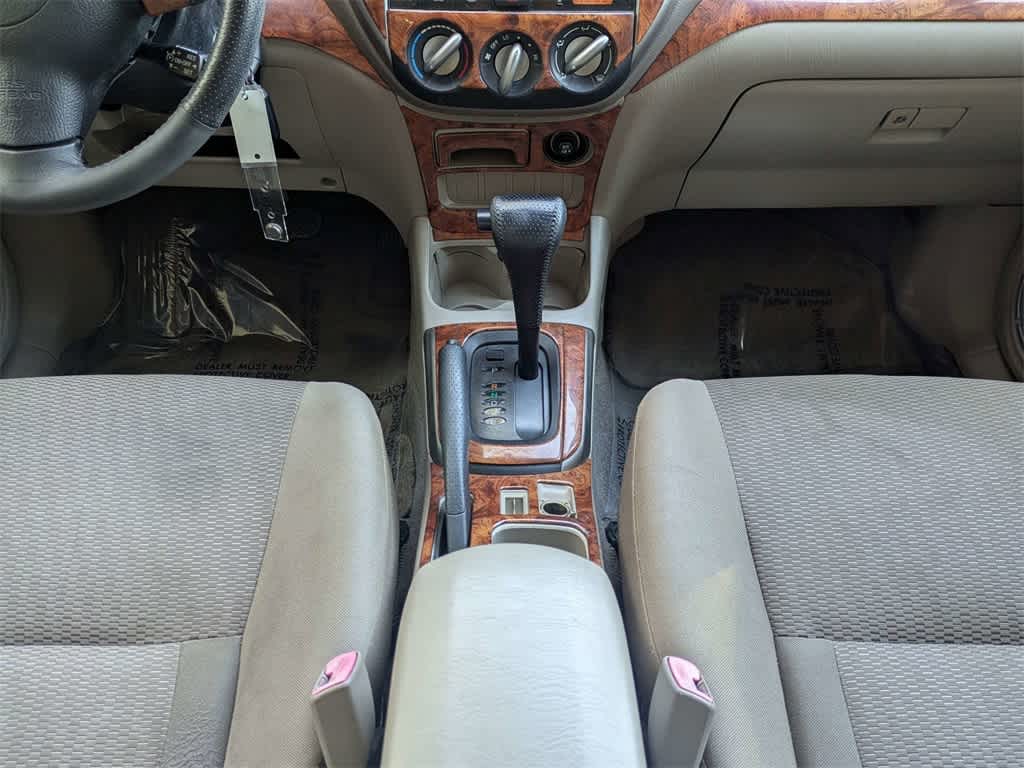 Thumbnail: 2004 Toyota RAV4 - 21