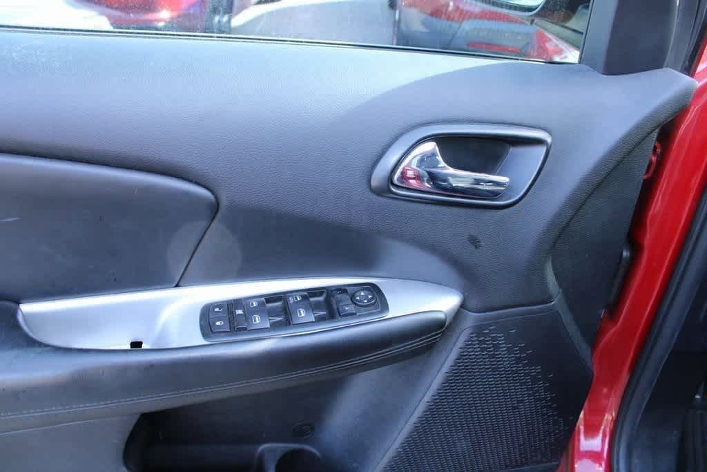 Thumbnail: 2015 Dodge Journey - 10