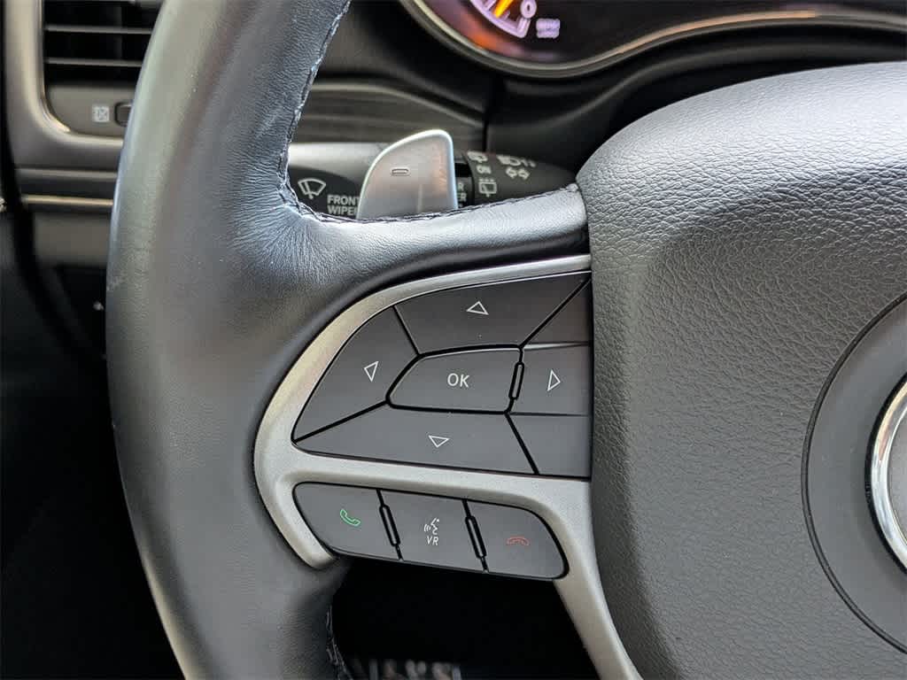 Thumbnail: 2020 Jeep Grand Cherokee - 32