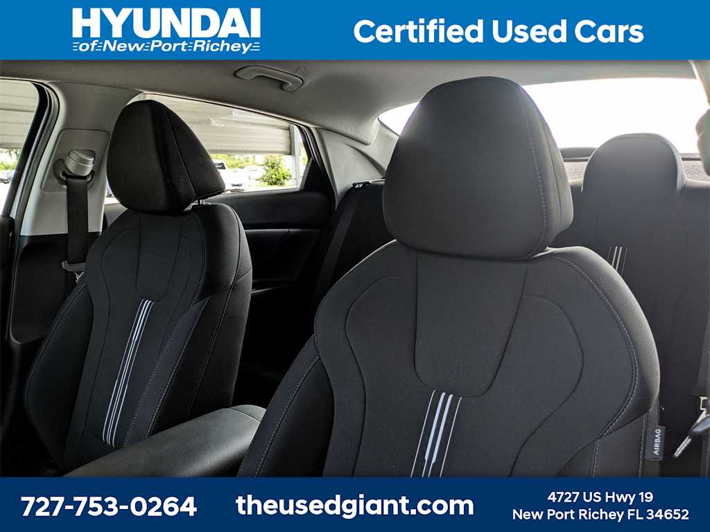 Thumbnail: 2024 Hyundai Elantra - 7