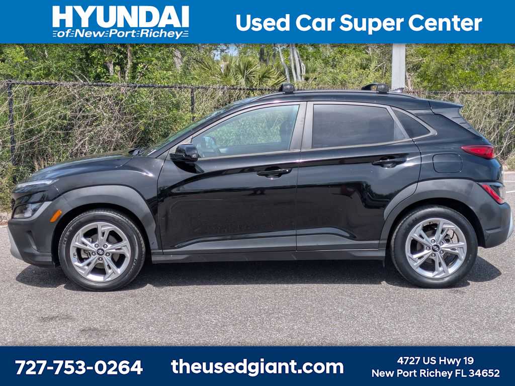 Thumbnail: 2022 Hyundai Kona - 2