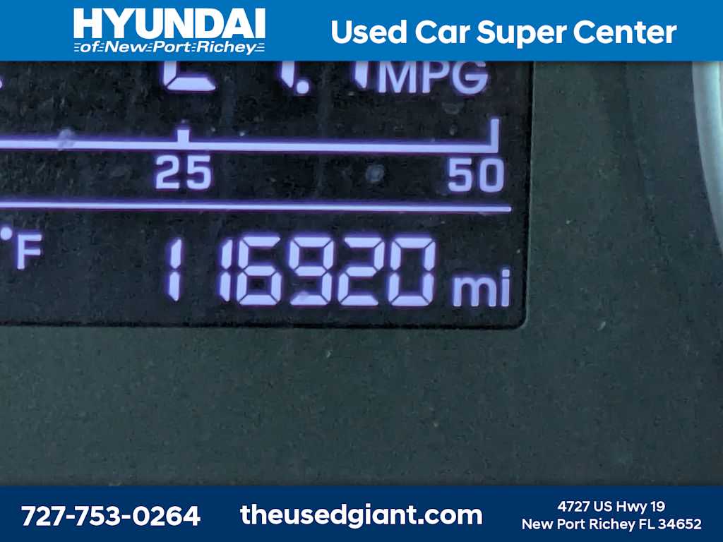 Thumbnail: 2017 Hyundai Elantra - 28