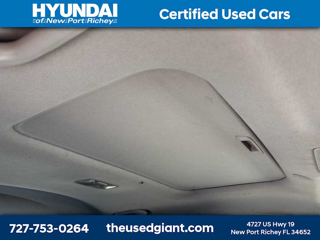 Thumbnail: 2012 Hyundai Elantra - 8